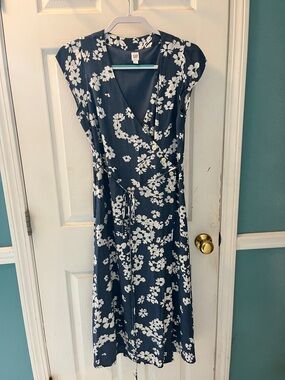 GAP Blue and White Floral Wrap Midi Dress